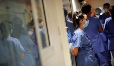 Fransa’da her 30 saniyede 1 kişi hastaneye kaldırılıyor