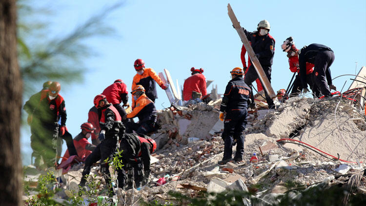 Son dakika haberleri.. İzmir depreminde can kaybı artıyor! AFAD açıkladı...