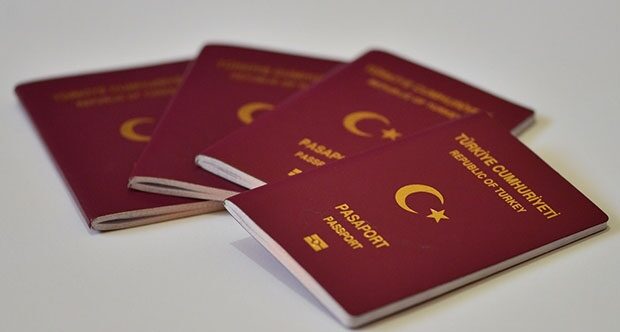 Bakan Bozkır’dan çok önemli pasaport açıklaması