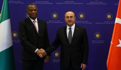 Dışişleri Bakanı Çavuşoğlu, Nijeryalı mevkidaşı Onyeama ile telefonda görüştü