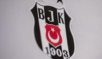 Beşiktaşlı iki futbolcunun Kovid-19 testi pozitif çıktı
