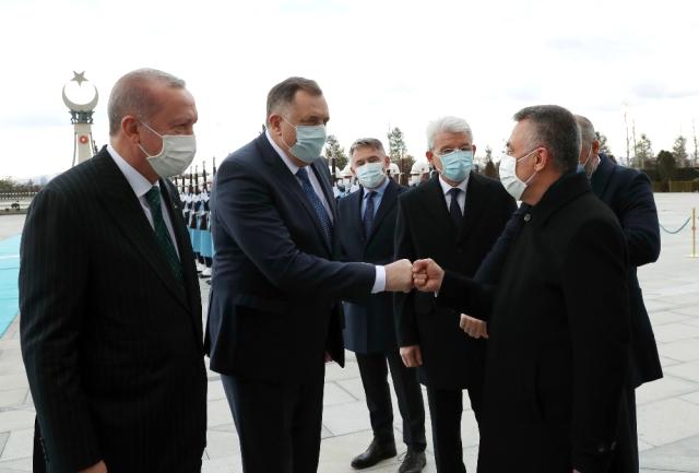 Son dakika: Cumhurbaşkanı Erdoğan, Bosna Hersek Devlet Başkanlığı Konseyi Başkanı Dodik onuruna yemek verdi