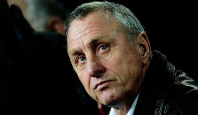 Total futbol öksüz kaldı: Johan Cruyff öldü