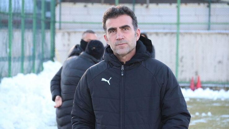Teknik direktör Yusuf Tokuş Sivas Belediyespor’da ilk idmanına çıktı